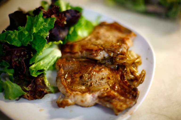 Pan-Fried Pork Chops